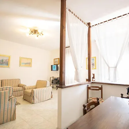 Gana E Gortoe Apartamento