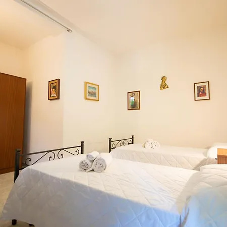 Gana E Gortoe Apartamento